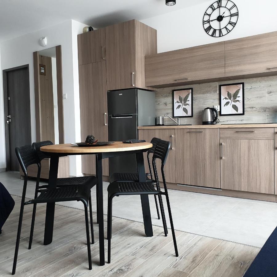 Q Apart Amber - Studio, Manufaktura, Klimatyzacja I Garaz Gratis, Netflix, Fv, Gwarancja Zadowolenia Лодзь Экстерьер фото