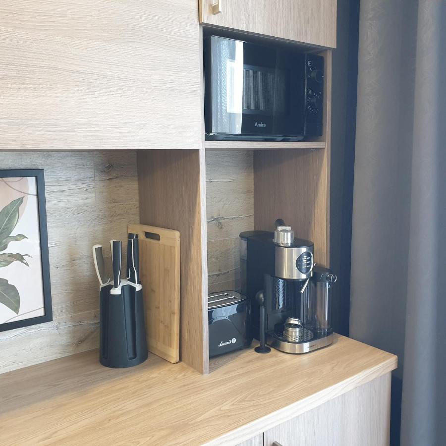 Q Apart Amber - Studio, Manufaktura, Klimatyzacja I Garaz Gratis, Netflix, Fv, Gwarancja Zadowolenia Лодзь Экстерьер фото