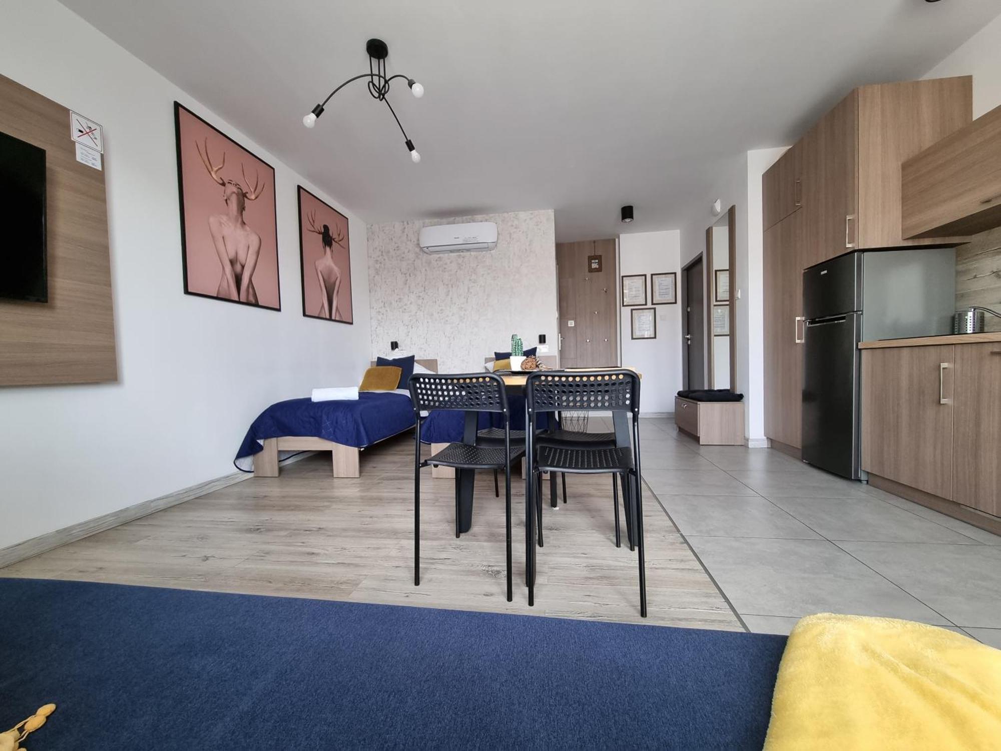 Q Apart Amber - Studio, Manufaktura, Klimatyzacja I Garaz Gratis, Netflix, Fv, Gwarancja Zadowolenia Лодзь Экстерьер фото