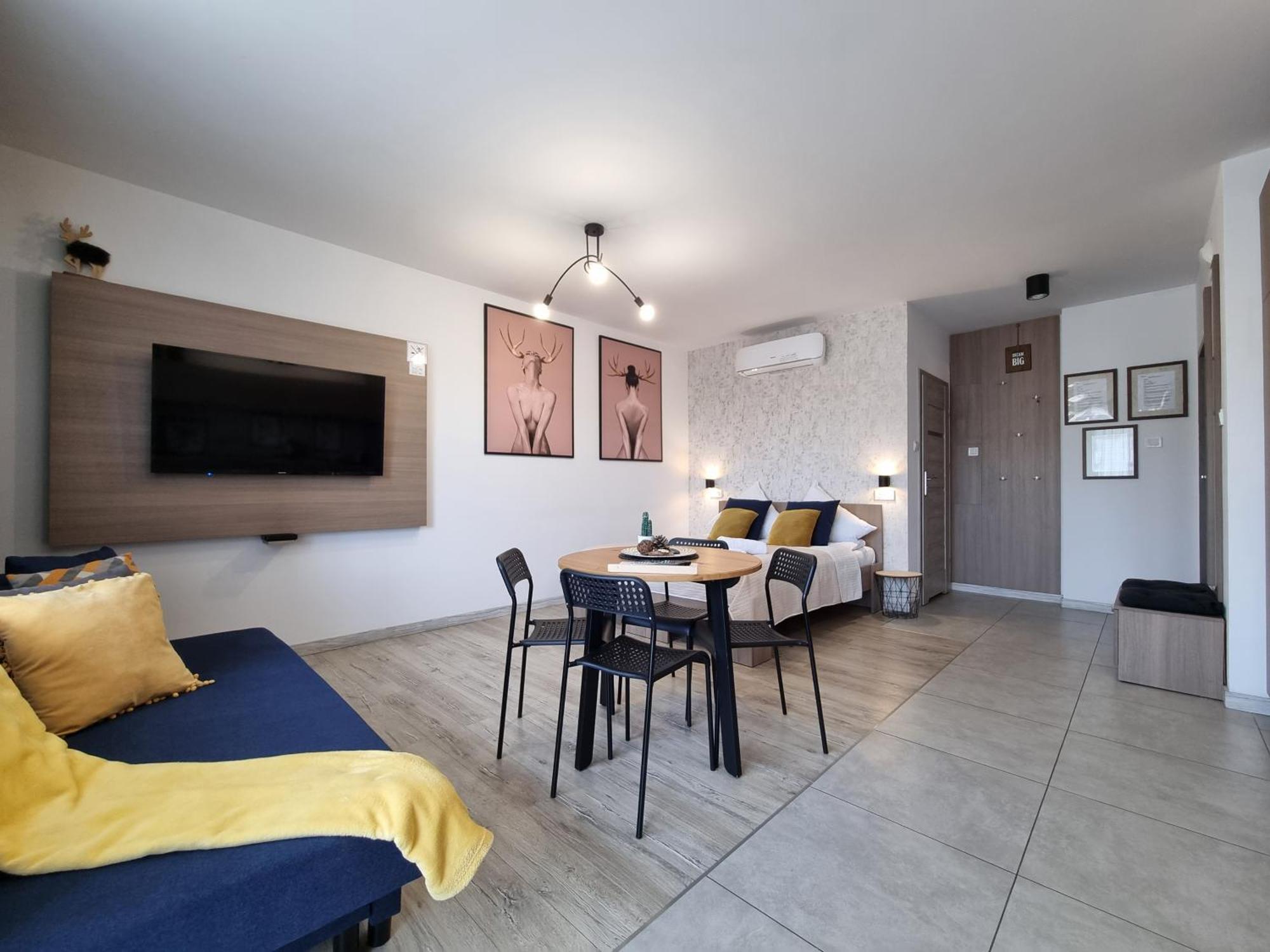 Q Apart Amber - Studio, Manufaktura, Klimatyzacja I Garaz Gratis, Netflix, Fv, Gwarancja Zadowolenia Лодзь Экстерьер фото